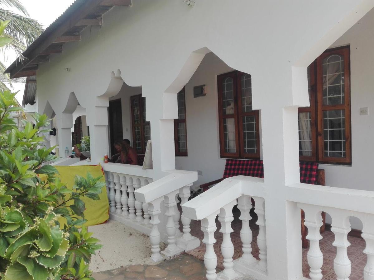 Bed and Breakfast Ames Nungwi Exterior foto